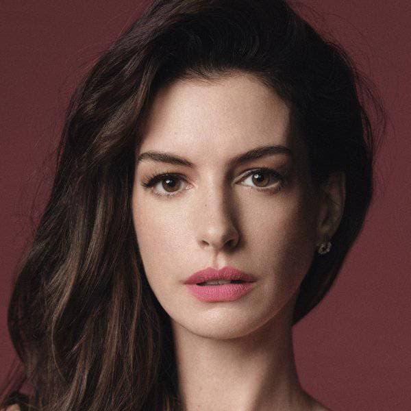 Anne Hathaway