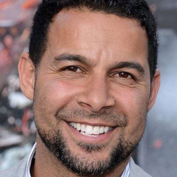 Jon Huertas
