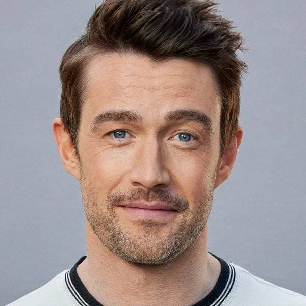 Robert Buckley