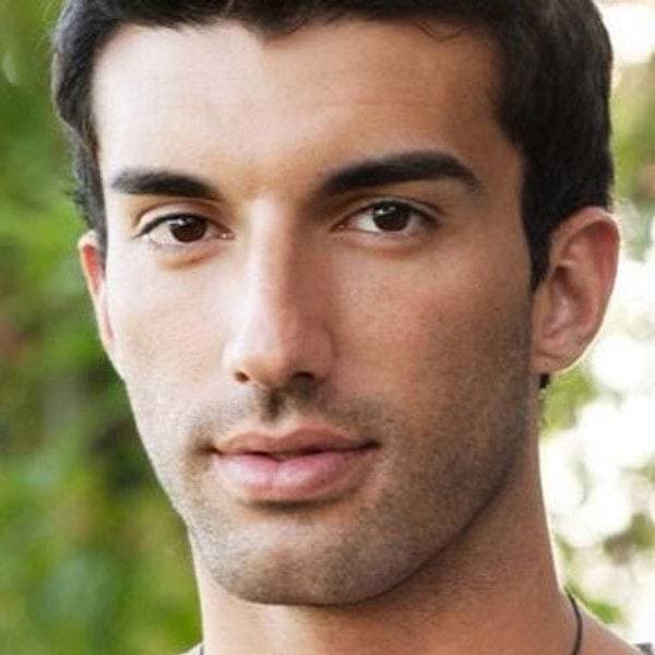 Justin Baldoni
