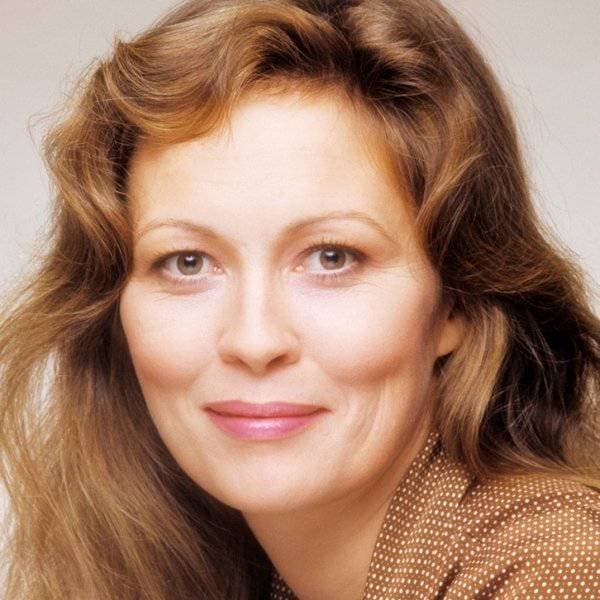 Faye Dunaway