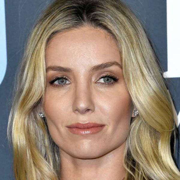 Annabelle Wallis