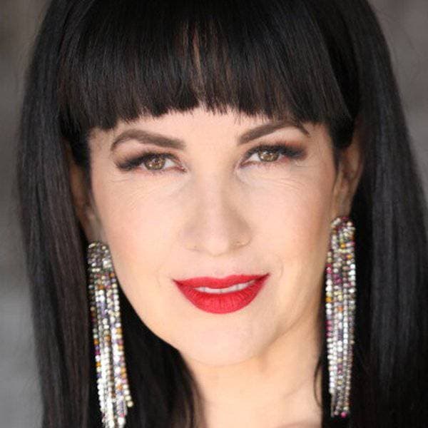 Grey Delisle